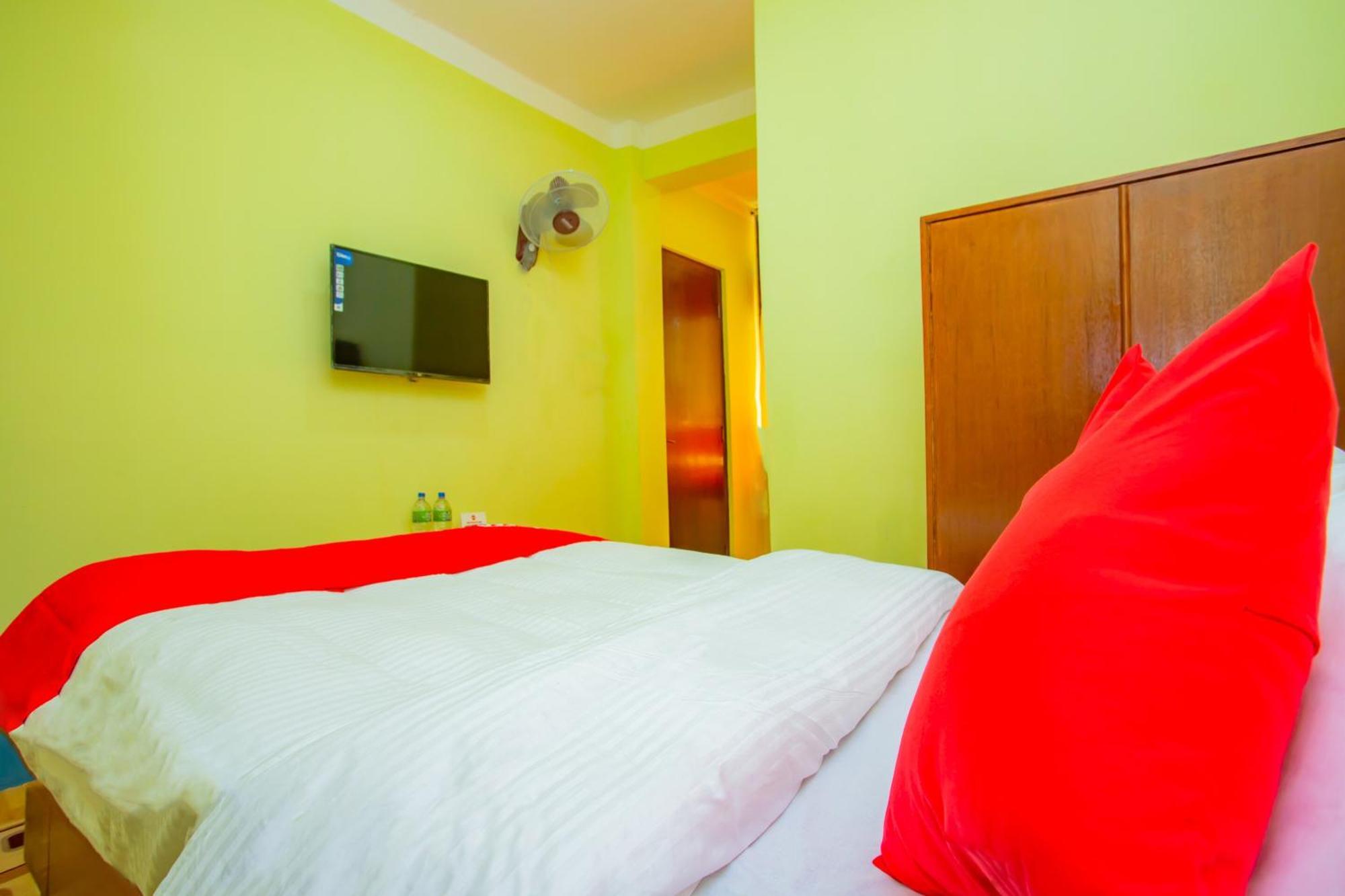 Oyo 589 Hotel Trimurti Κατμαντού Εξωτερικό φωτογραφία