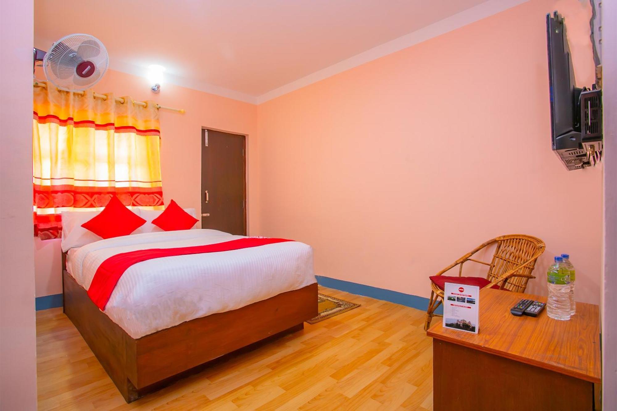 Oyo 589 Hotel Trimurti Κατμαντού Εξωτερικό φωτογραφία
